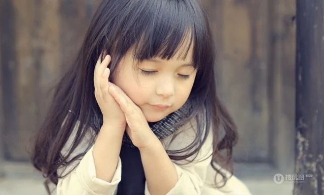 小少女，忍不住~萌出翔，萌出泪！