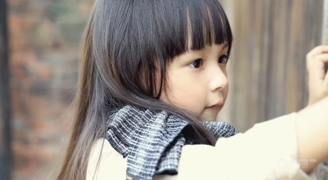 小少女，忍不住~萌出翔，萌出泪！