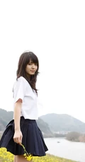 日本女生《铃木爱理》学生制服清新外拍