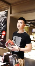 千鹤飞翔，型男帅哥魏千翔真男人写真