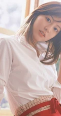 日本气质女生杉本有美厨房高清大片