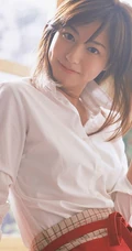 日本气质女生杉本有美厨房高清大片