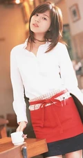 日本气质女生杉本有美厨房高清大片