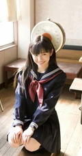 日本女生渡边麻友的校服日记