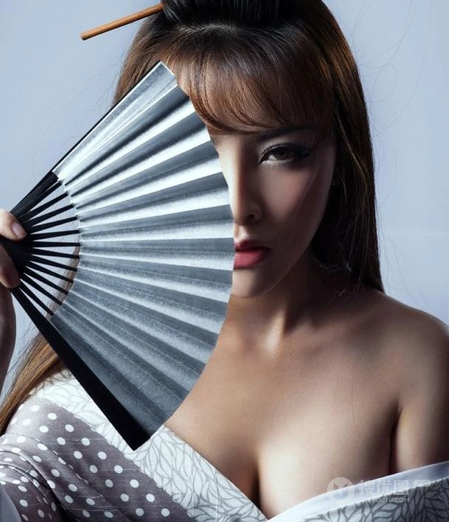 陌上桑，古装纸扇女生模特美图