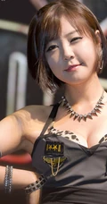 G-STAR 坦克世界宣传活动的韩国气质女生