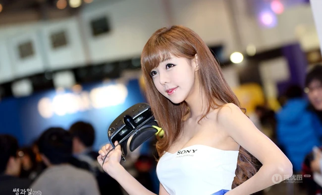 SONY索尼宣传活动中的韩国可爱女生图片