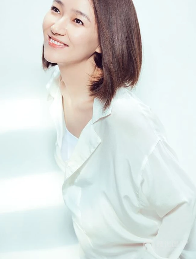 焦俊艳写真图片 唯美清纯展可爱笑容