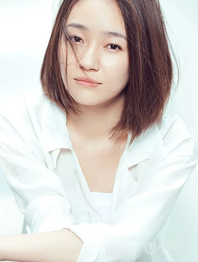 焦俊艳写真图片 唯美清纯展可爱笑容