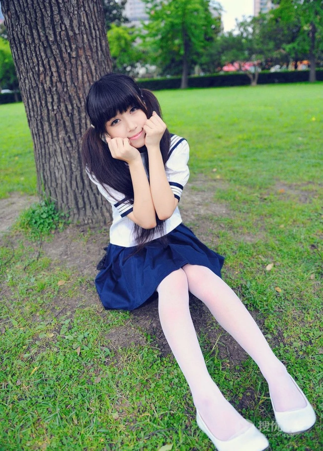 美模张怡高清可爱写真-展学生时代快乐生活
