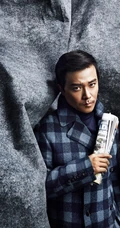 型男陈思诚胡子拉碴西装写真图片