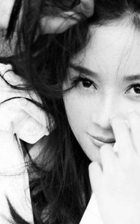 黑白魅力袁姗姗 长发唯美黑白图片
