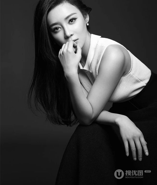 黑白魅力袁姗姗 长发唯美黑白图片