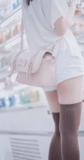 近距离超高清，紧身，袜装，长腿女生美图