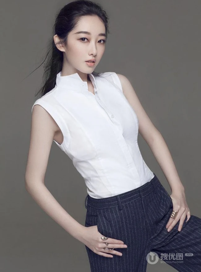 纯女生星蒋梦婕图片 展时尚都市女性魅力