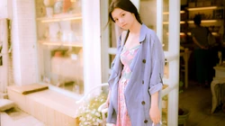 小清新美女花房唯美写真壁纸下载