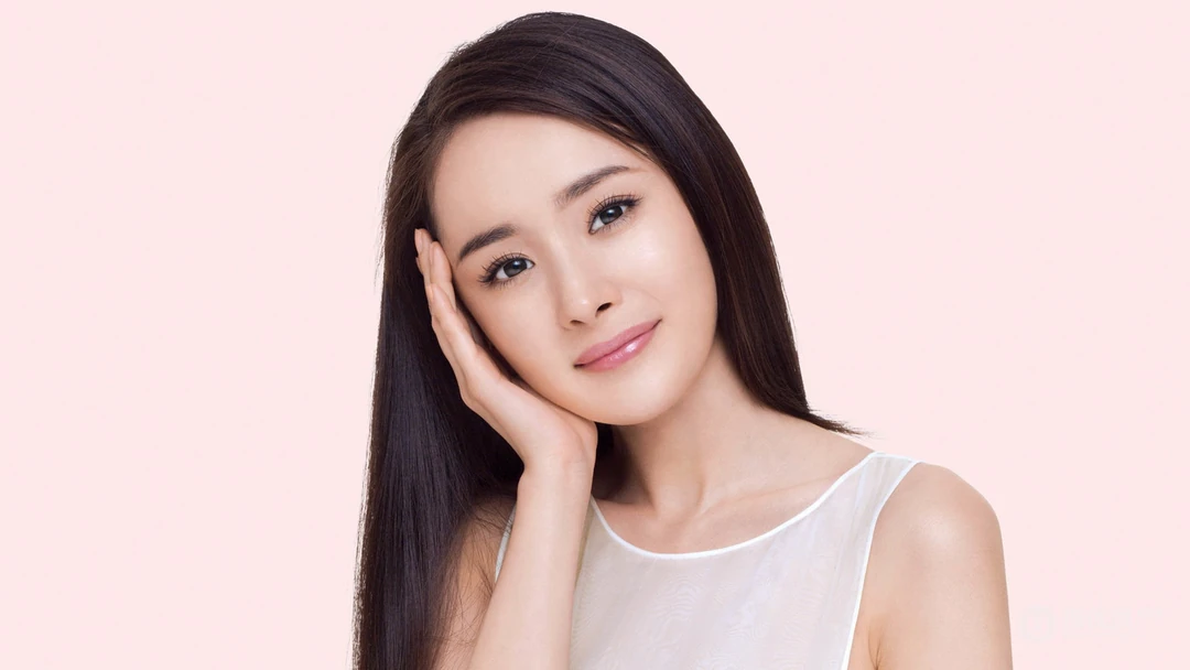 美女明星杨幂清纯写真壁纸