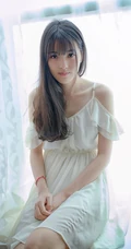 闺房中的清纯少女和猫 唯美高清图片17p