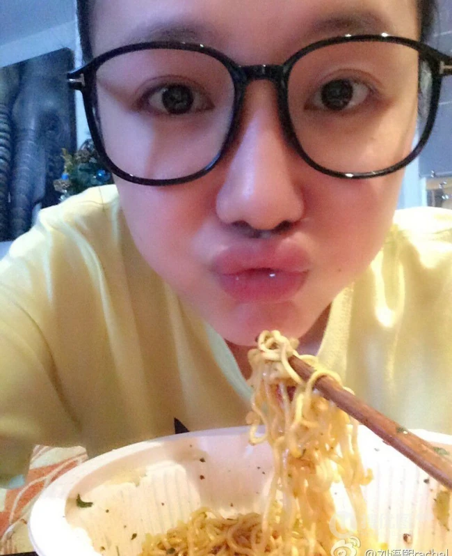 刘语熙图片-我爱世界杯主播刘语熙可爱图片
