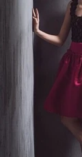 清新秀丽的欧美妹子 造型艺术写真广告图片