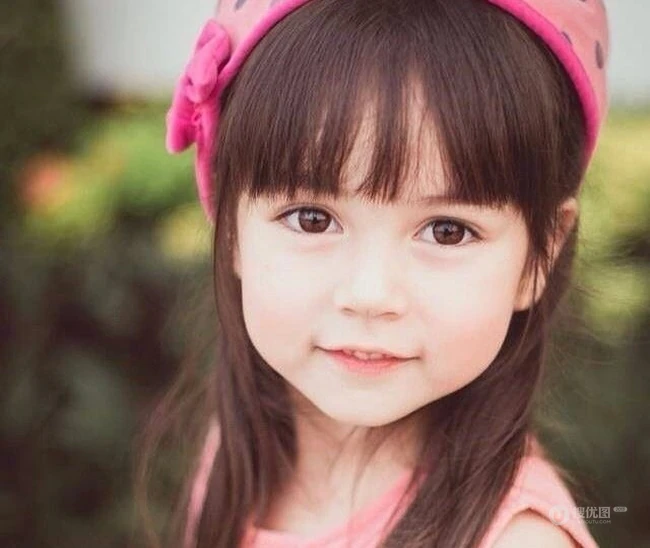泰美混血少女妹子拉达&middot;莫兰图片