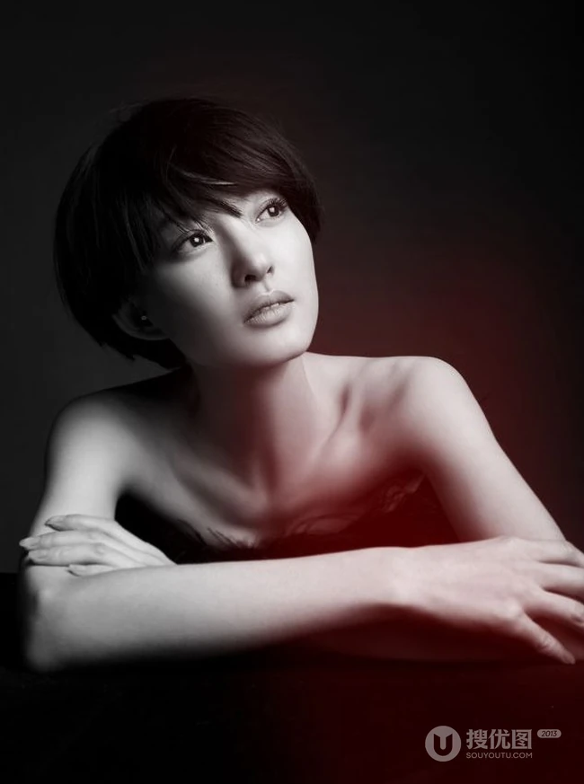 骨感美人-王丽坤迷离气质骨感写真