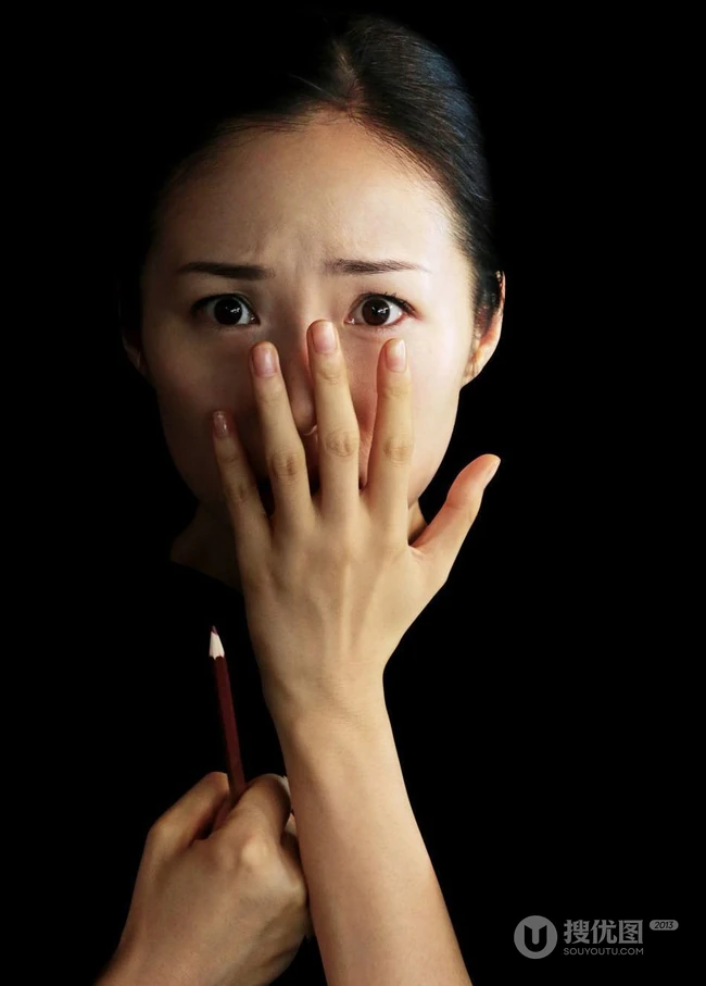 江一燕鬼马表情连拍高清另类图片
