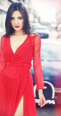 女生赵茜与车的激情小故事图片