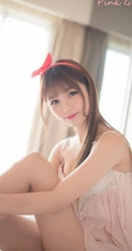 清纯女生-粉红蝴蝶结发箍女生图片