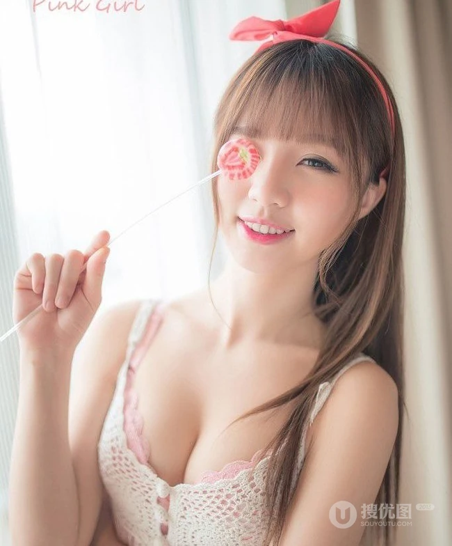 清纯女生-粉红蝴蝶结发箍女生图片