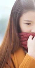 长发可爱女生图片-妹子可爱纯美外拍
