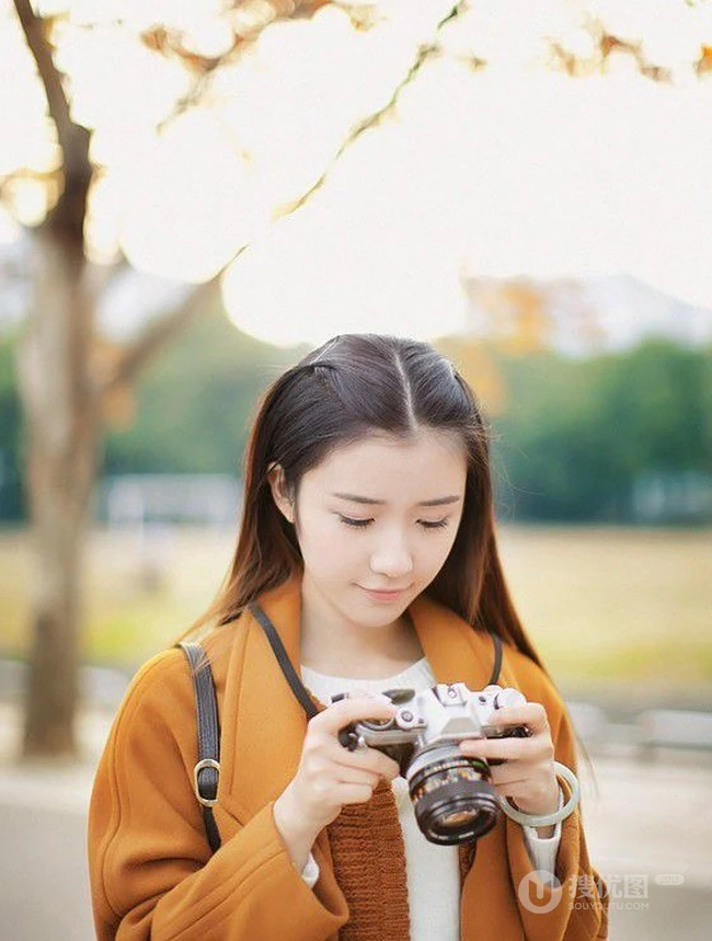 长发可爱女生图片-妹子可爱纯美外拍