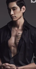 韩国肌肉美男金耀涵写真图片