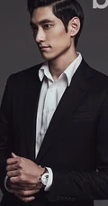韩国排球帅哥金耀涵休闲写真图片