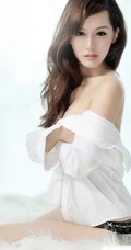线条嫩模 李楚君黑色家居服简约写真
