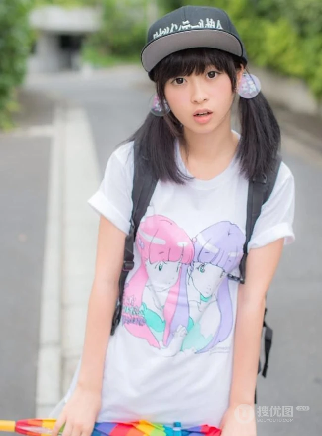 日本可爱女生杉野静香图片