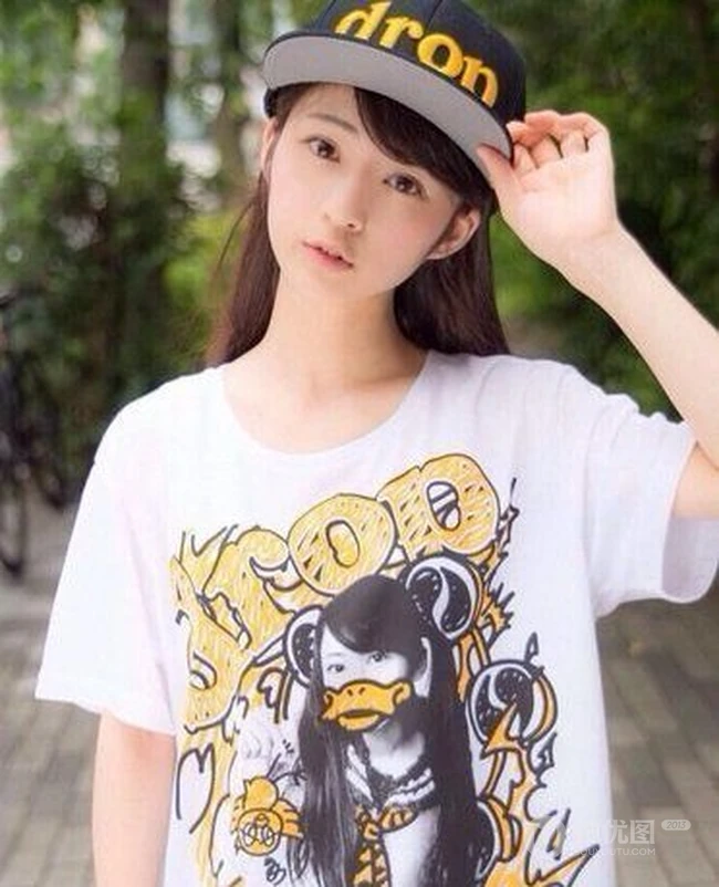日本可爱女生杉野静香图片