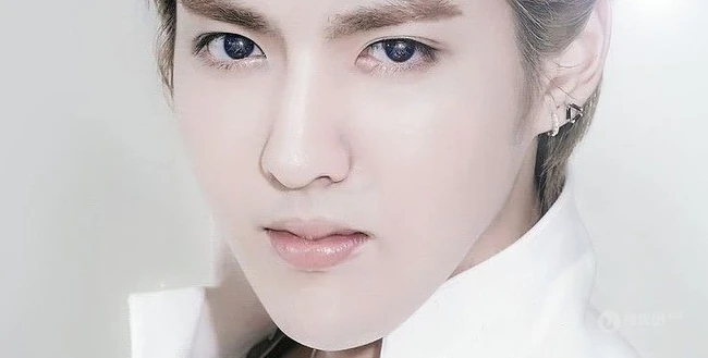 吴亦凡帅气写真-EXO成员吴亦凡（Kris）写真大全