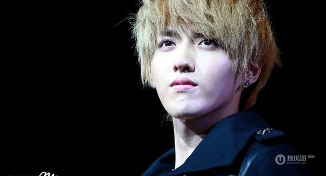 吴亦凡帅气写真-EXO成员吴亦凡（Kris）写真大全
