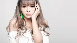 个性美女裴紫绮高清电脑壁纸