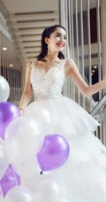 古力娜扎图片 娜扎手持气球纯美动人