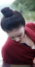电视剧《美人制造》袁姗姗落水清透高清剧照