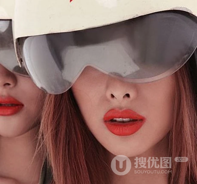 付曼妮图片-车模付曼妮家居服豪车写真大片