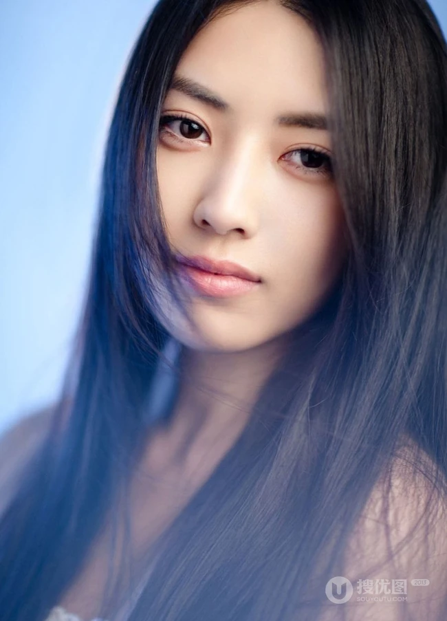 清纯女星黎一萱（黎萱）高清写真图片