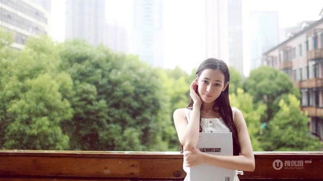 迪丽热巴清纯图片，写真，生活照大全