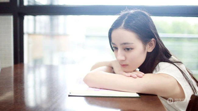 迪丽热巴清纯图片，写真，生活照大全