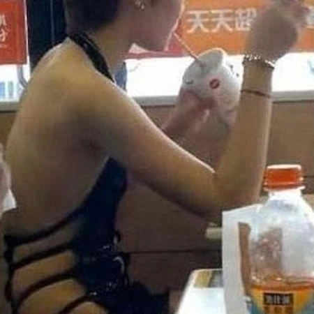 大力鼓励妹子们都这样穿
