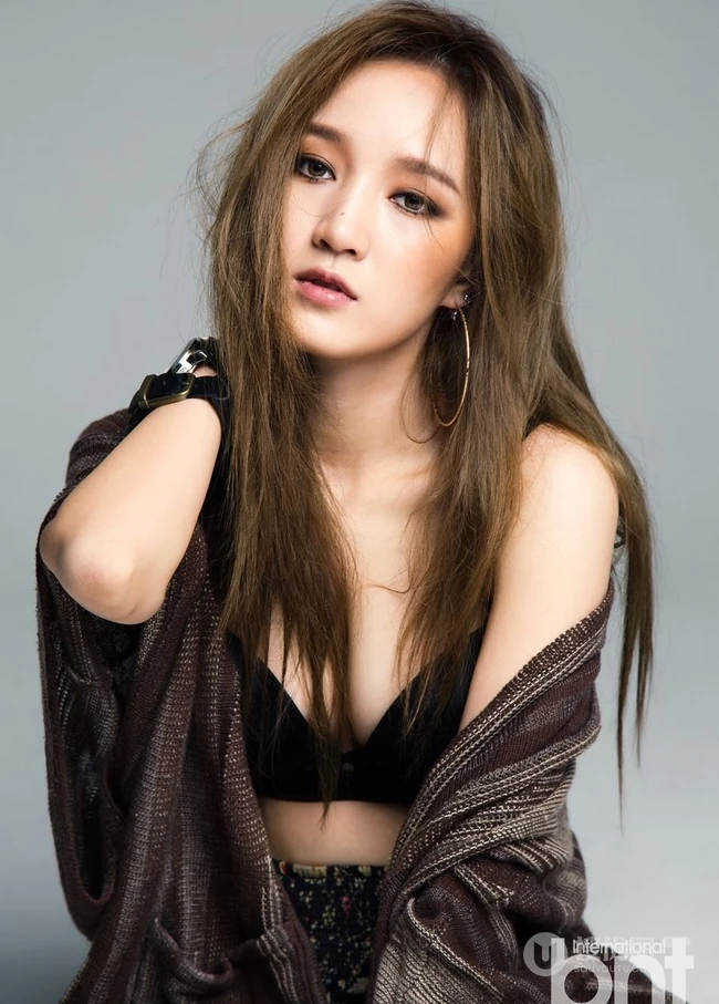 孟佳-韩团missA中国成员孟佳高清图片
