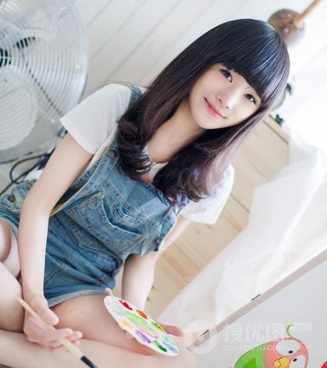 邻家小妹-俏皮可爱小妹子居家生活照片