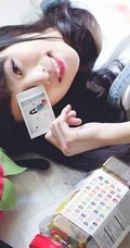 邻家小妹-俏皮可爱小妹子居家生活照片